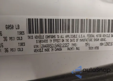 2010 Chrysler Town & Country Touring из США, поврежденный, VIN 2A4RR5D15AR212357